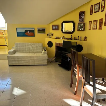 Atico Amplio Con Vistas Al Mar En