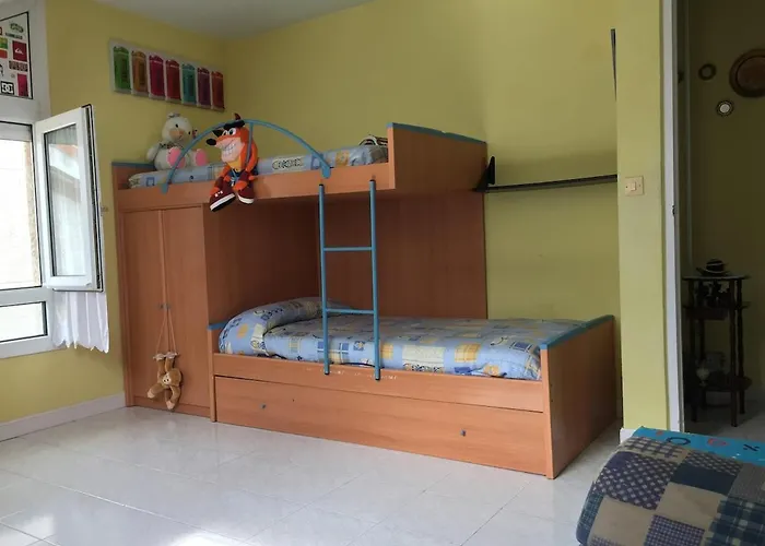 Apartment Atico Amplio Con Vistas Al Mar En *