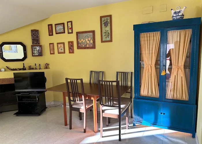 Atico Amplio Con Vistas Al Mar En