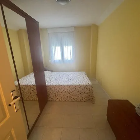 Atico Amplio Con Vistas Al Mar En Apartamento