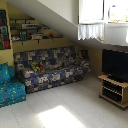 Atico Amplio Con Vistas Al Mar En Apartamento Mogro